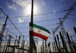 حمله ریزگردهای عربی به شبکه برق/ خطر در کمین تاسیسات برقی ایران 