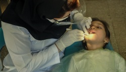 ایدنی خبر داد: آماده‌سازی زمينه ارائه خدمات دندانپزشكي با تعرفه دولتي