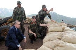 آماده باش ارتش ترکیه برای مداخله نظامی در سوریه