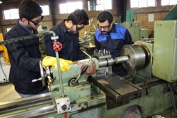 برای اولین بار در کشور؛سند توسعه مهارت در خوزستان تدوین شد