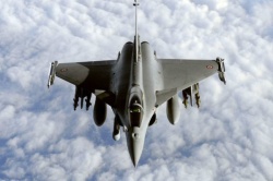 قاهره سه فروند جنگنده فرانسوی «رافائل» را تحویل گرفت