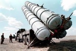وزارت خارجه روسیه اعلام کرد: سامانه موشکی اس۳۰۰ به‌زودی به ایران تحویل داده می‌شود