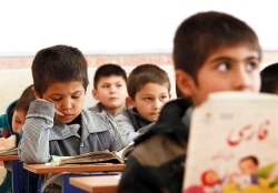 سرپرست آموزش و پرورش خوزستان :  مدارس برخي شهرها بدليل‌كمبود معلم دو نوبته هستند