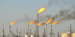 نماینده مردم اهواز : وزیر نفت برای پرداخت  حق آلایندگی تعهد داد