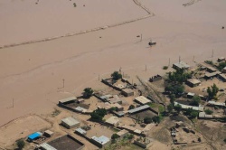 سیلاب همچنان پایین دست کرخه را تهدید می‌کند ؛ اعتباري براي مقابله با سيلاب اختصاص نيافته است
