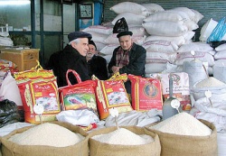 ممنوعیت واردات، بهانه‌ای برای افزایش قیمت برنج است ؛ گرانفروشی برنج در سایه سکوت دستگاه‌های نظارتی