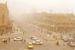 شانه خالي كردن متولي مقابله با آلودگي هوا ؛ دانشگاه علوم پزشكي اهواز اقدامي براي تعطيلي نكرده است