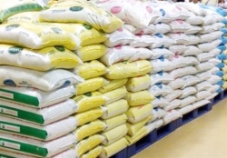 دبیر انجمن واردکنندگان برنج کشور : ۸۰ هزارتن برنج در گمرکات رسوب کرده است