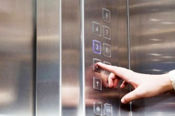 نائب رئیس اتحادیه آسانسور كشور : ‌۹۰ درصد آسانسورها غیراستانداردند