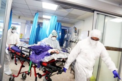 رئیس دانشکده علوم پزشکی آبادان : چهار هفته بحرانی پیش روی خوزستان است