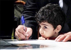 مدیرکل آموزش و پرورش خوزستان : ثبت نام فرزندان را  به شهریور موکول نکنيد