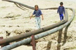امام جمعه رامشیر : شركت نفت قصد بیکار كردن اهالي منطقه را دارد