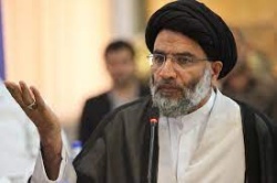 نماینده ولی فقیه در خوزستان: وحدت کلمه و همراه کردن مردم؛ رمز موفقیت در کشور