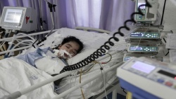 رئیس بیمارستان کودکان اهواز: افزایش بیماری‌های تنفسی در کودکان