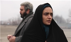 خبرگزاری فارس: «خاکستر و برف» پرسشهای متعددی مطرح میکند خبرگزاری فارس: «خاکستر و برف» پرسشهای متعددی مطرح میکند