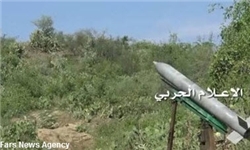 خبرگزاری فارس: حملات موشکی و توپخانهای یمنیها به مواضع نظامی سعودیها در نجران و جیزان خبرگزاری فارس: حملات موشکی و توپخانهای یمنیها به مواضع نظامی سعودیها در نجران و جیزان