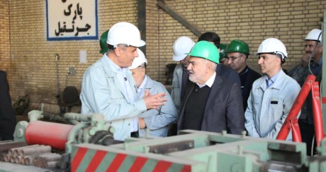 استاندار خوزستان: عزم دولت برای رفع موانع تولید جدی است
